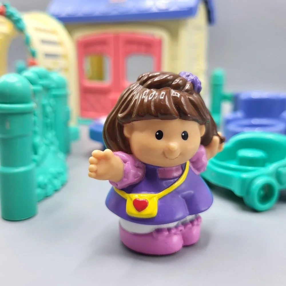 Fisher Price Little People Garden Tea Party Playset Figures Furniture Multicolor